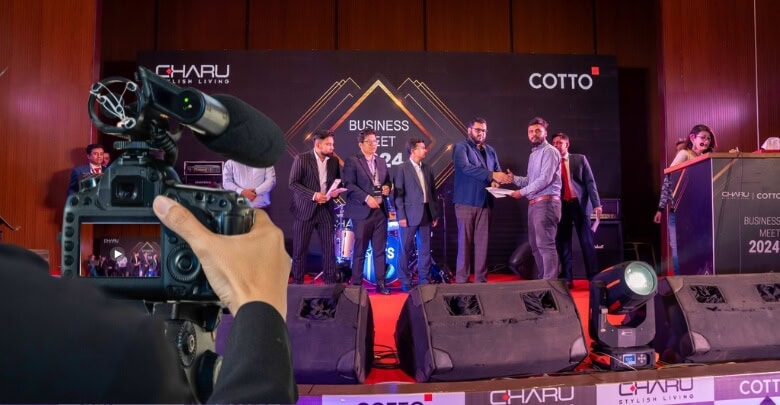 Corporate Event a Videographer - Who Are They
