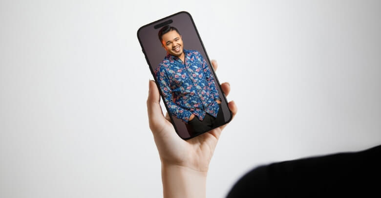 Why Choose Your iPhone for Headshots