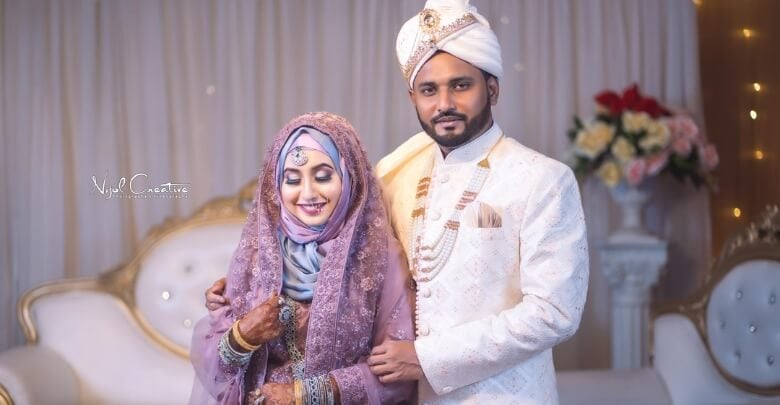 What is the Importance of Good Posture in Wedding Photos